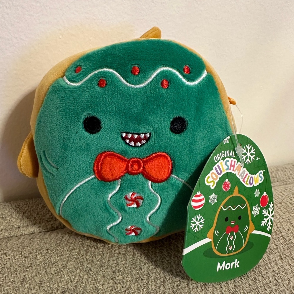 NWT 5" MORK SHARK SQUISHMALLOW CHRISTMAS